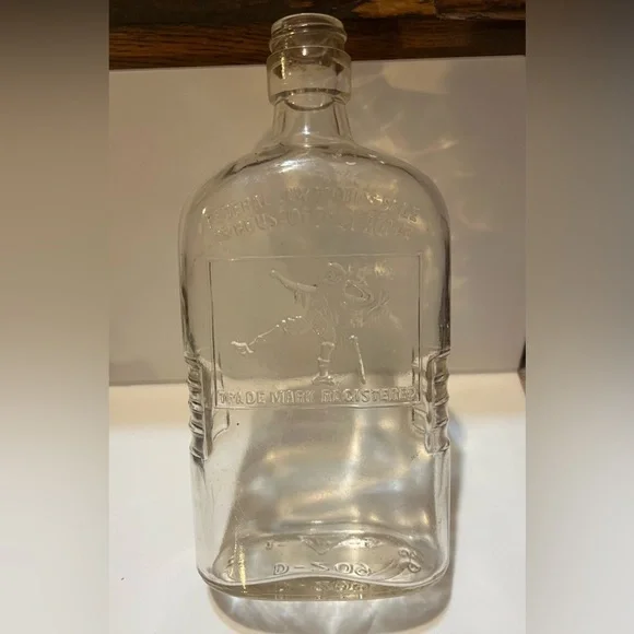 Lincoln Inn Whiskey Flask Vintage Etched Bottle Dominion Glass Montreal 1930’s - Picture 3 of 7